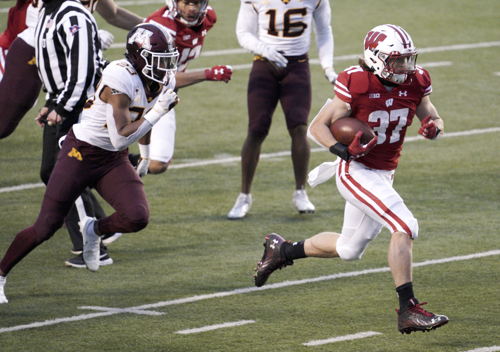 UW 20, Minnesota 17 (OT)